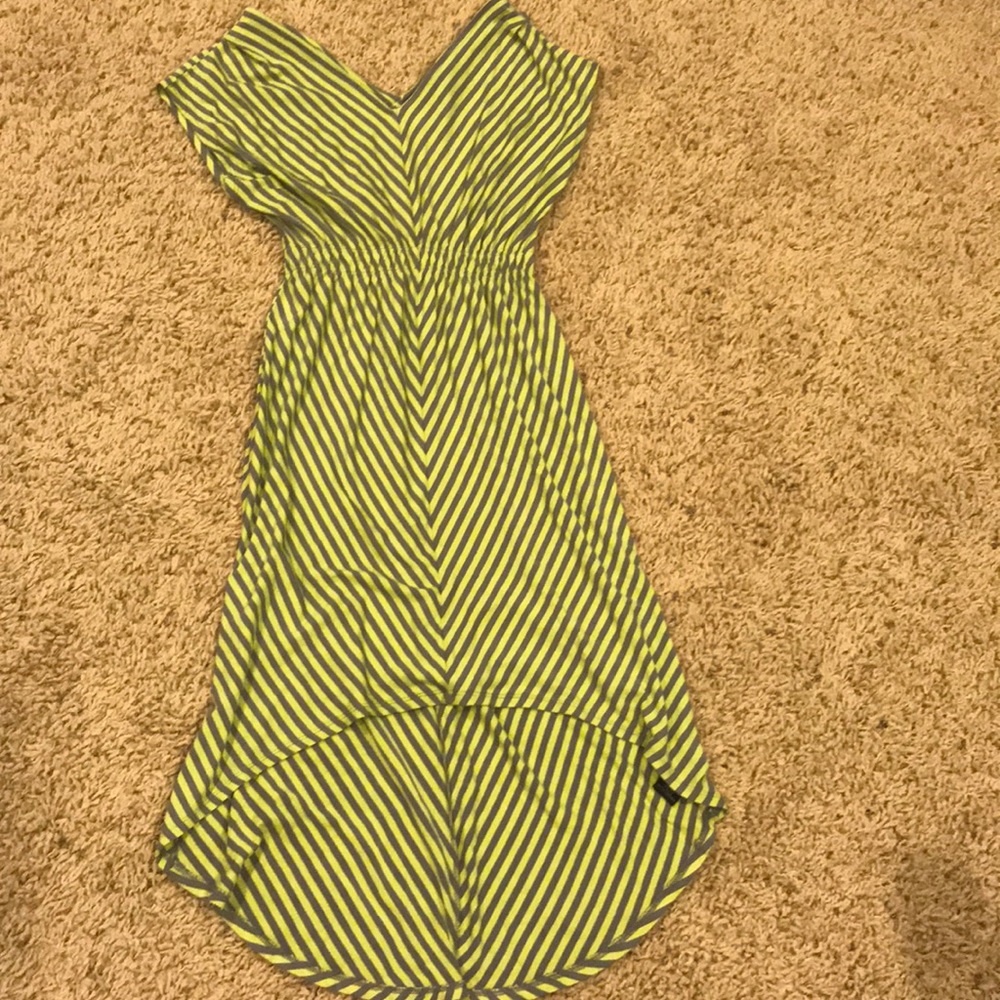 Like new mossimo high low dress!! 💚
